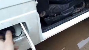 Ночью с Нивы хотели слить бензин.Утырки соснули болт!!!!