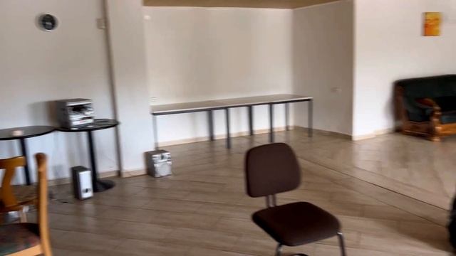 Украшаем 2 банкетных зала/ Арки из шаров и цветов/ Украшаем столы смотреть онлайн