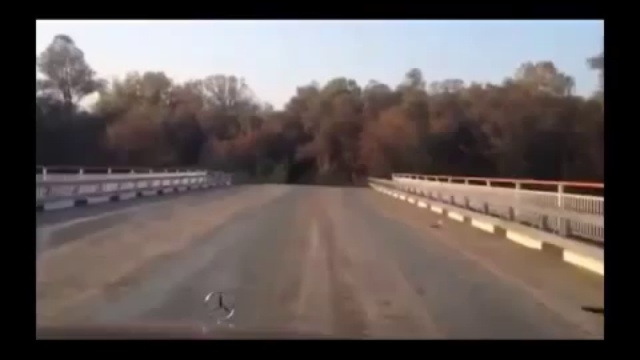 Мост-невидимка за полмиллиарда смотреть онлайн