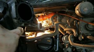 Двигатель 1.6 BSE (VW, Skoda)  Замена прокладки клапанной крышки и свечей зажигания.