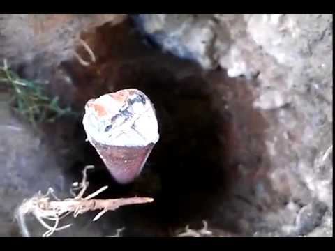 Как забить арматуру в землю голыми руками!? Повторение опыта Alex ZW