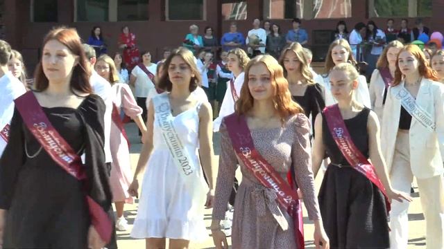 Теперь они - студенты!