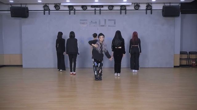 (G)I-DLE - 'HWAA' Dance Practice [MIRRORED + 50% SLOWED] смотреть онлайн