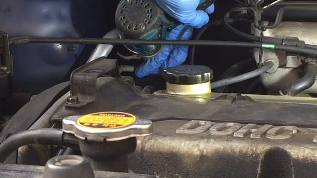 How to replace A/C Expansion Valve on Hyundai Santa Fe and Kia смотреть онлайн