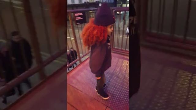 Box raver in boxpark london смотреть онлайн