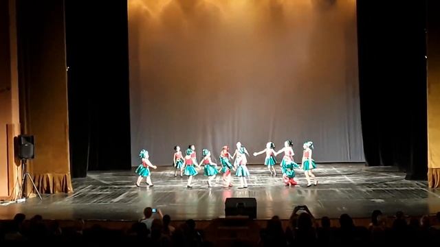 Թզուկների պարը: Dance of the Dwarves.Танец гномиков. Tzukneri Par. смотреть онлайн