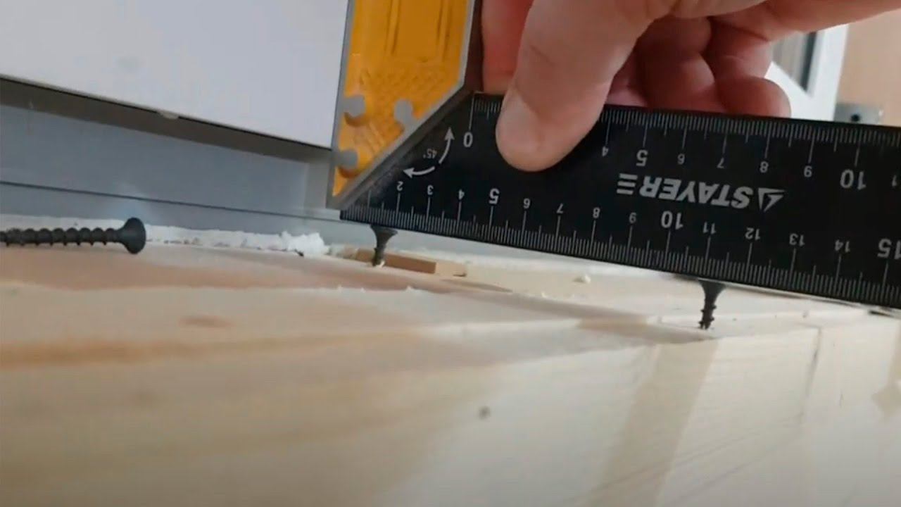 КАК РОВНО УСТАНОВИТЬ ПЛАСТИКОВЫЙ ПОДОКОННИК С ПОМОЩЬЮ САМОРЕЗОВ смотреть онлайн