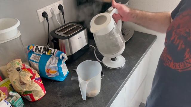 An American Abroad in Slovakia - Kapustnica смотреть онлайн