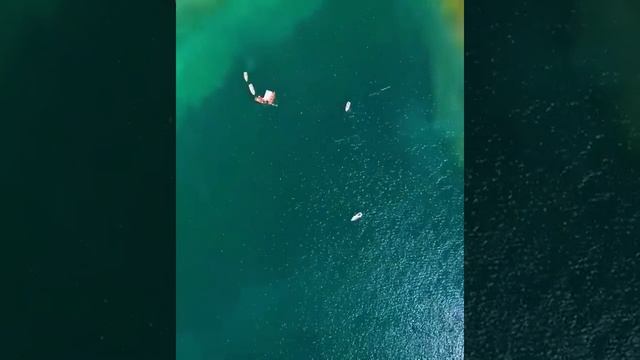 Braies lake in Italy смотреть онлайн