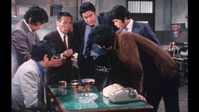 太陽にほえろ！ 第347話 謹慎処分 смотреть онлайн
