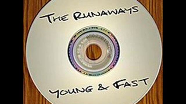 The Runaways - Heavy metal nights смотреть онлайн