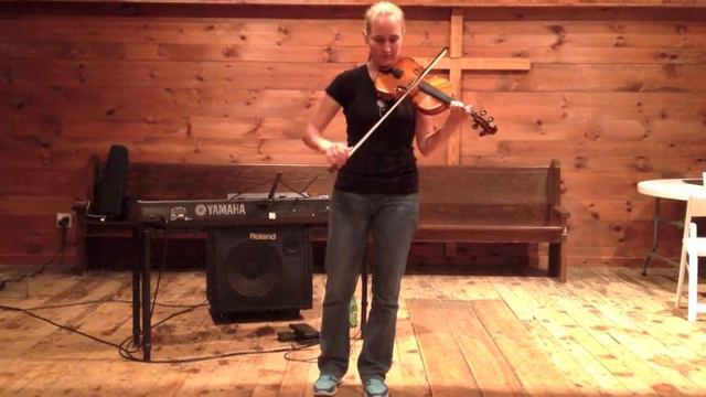 Rachael Playing Lady Madelina Sinclair and JJ's Reel смотреть онлайн