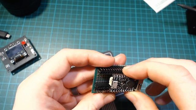 Bluetooth HID using just an ESP32 (inc Bluetooth macro keypad) смотреть онлайн
