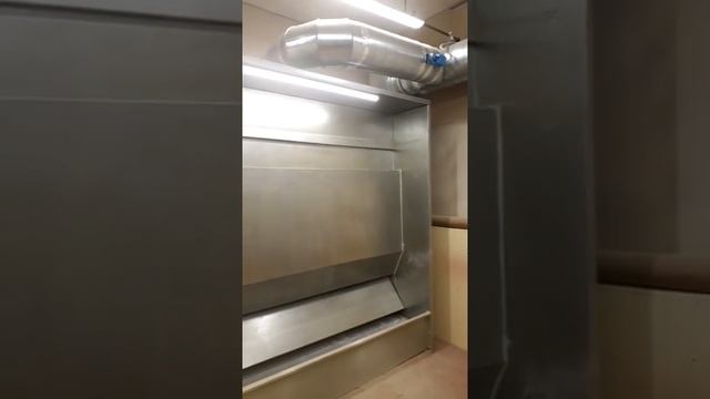 Обзор участка покраски. Покрасочная камера влажного типа и блок приточной вентиляции модель ПВ 3000 смотреть онлайн