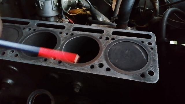 УАЗ. Блок целиндра. Нарезал резьбу под шпильки М14×2 и все красиво. Всё подошло. смотреть онлайн