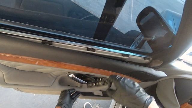 ⏱ 5min DIY: BMW 7 series driver door panel removal (e38) смотреть онлайн