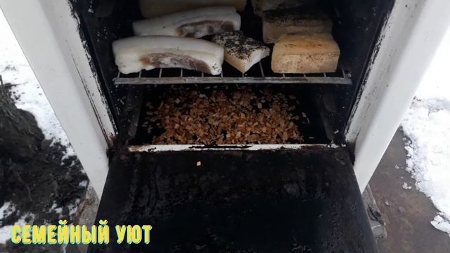 Как сделать коптильню горячего копчения из старой газовой плиты. Коптим сало смотреть онлайн