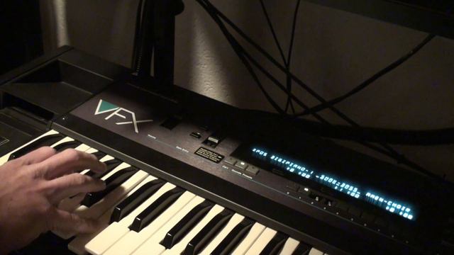 SK - Shattered Dreams (originally by Johnny Hates Jazz) [Instrumental cover version] смотреть онлайн