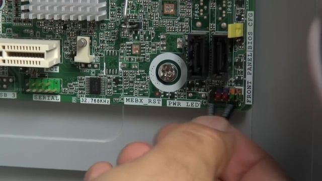 1\ للمبتدئين شرح لكيفية تركيب الاسلاك في كمبيوتر PC смотреть онлайн