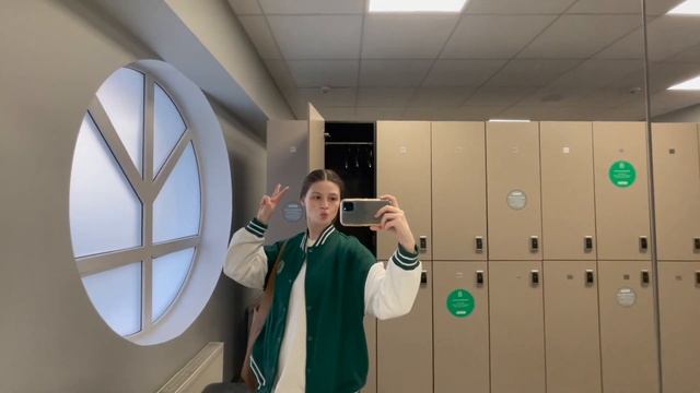 ВЛОГ СТУДЕНТА МЕДИКА // мой рабочий стол, как совмещаю учебу и работу, летняя практика смотреть онлайн