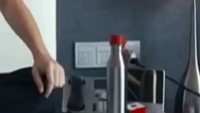 СНОУДЕН ! ЖИЗНЬ В РОССИИ смотреть онлайн