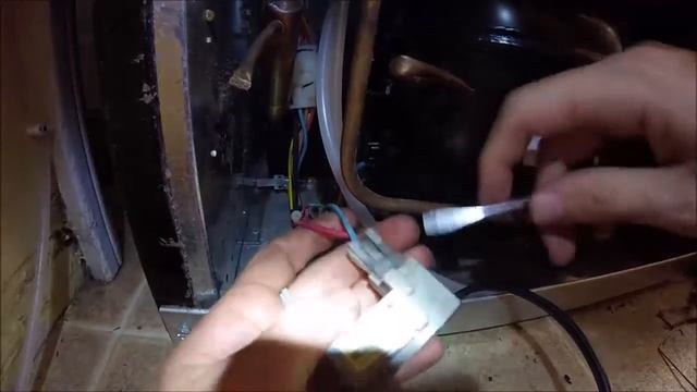 Replacing Start Relay, Fridge Compressor Won't Start -Jonny DIY смотреть онлайн