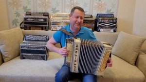 Паша гармонист - Презентация супер эксклюзивной старинной гармони. Обзор гармони.