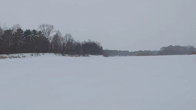 Рыбалка в одной лунке.Река ИЛЕТЬ. смотреть онлайн