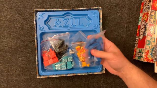 Azul - Whats in the Box? смотреть онлайн