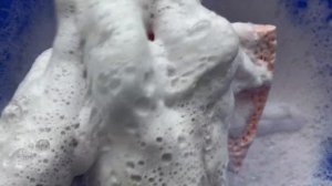 АСМР Пропитанное мыло "DOVE"/губка + много пены/хрустящие мыльные розочки.