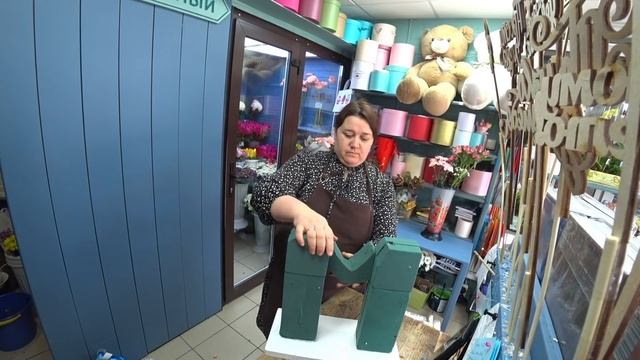 Будни флориста | Сердце и именная буква из цветов | Собираем букеты на заказ смотреть онлайн