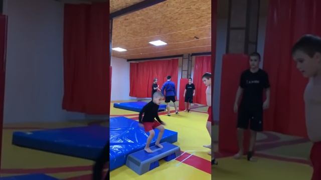 ФЛЯК от моего брата смотреть онлайн