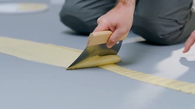 Montarea parchetului - Монтаж паркета HARO Top Connect, сплошное приклеивание - MATERIAL MD смотреть онлайн