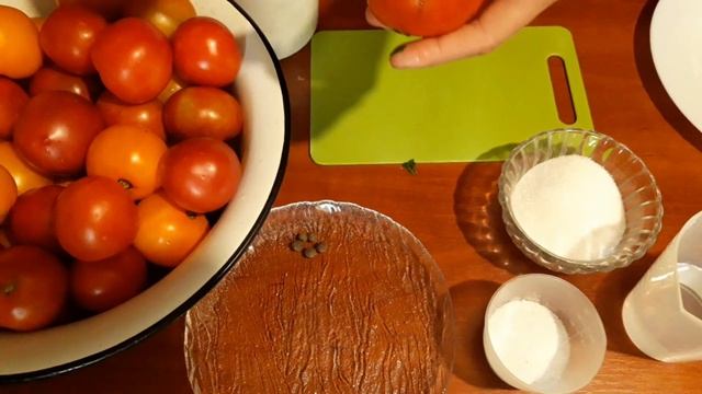 Помидоры с Секретом. Очень вкусный рецепт помидоров на зиму смотреть онлайн