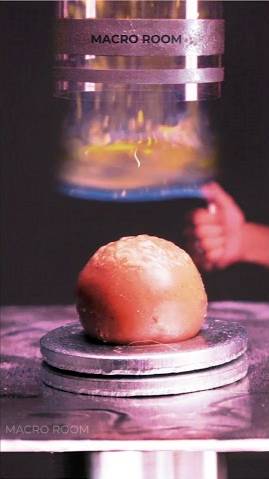 Macro Room Vs Candies #shorts смотреть онлайн