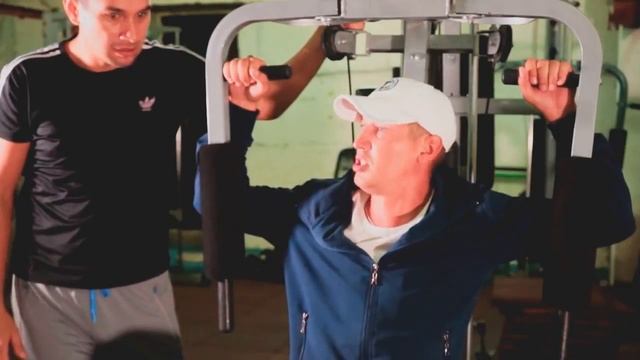 Топ 3 поведения - первый раз в тренажерном зале смотреть онлайн