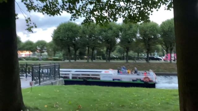 VLOG: мои летние дни, поездка в Питер // Встреча с Подругой смотреть онлайн