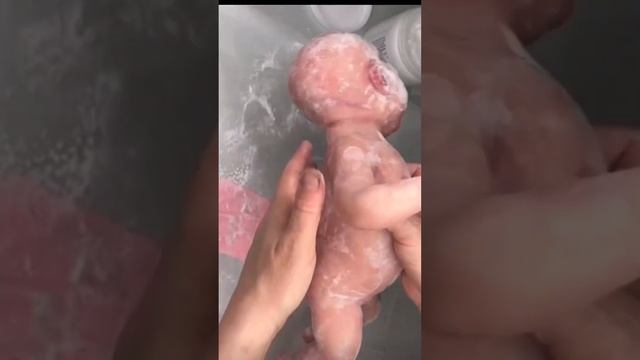 Таким образом мастер создаёт матовую поверхность кожи Реборна! смотреть онлайн