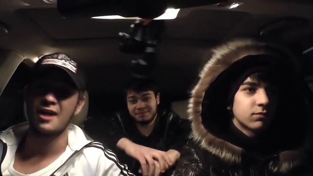 Про бывшую парень красиво зачитал реп в машине с друзьями !!! смотреть онлайн