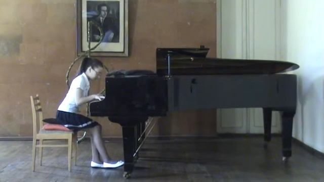 Arno Babajanyan-А любовь жива by Mariana смотреть онлайн