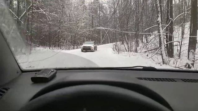 Шины липучка. Подъем на гору. смотреть онлайн