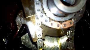 SsangYong Action метки на цепи.