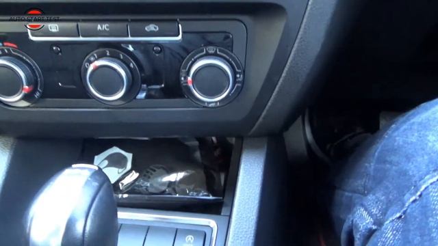 VW Jetta VI 2.0 ,150 KM DSG - Prezentacja, szczerze o wnętrzu смотреть онлайн