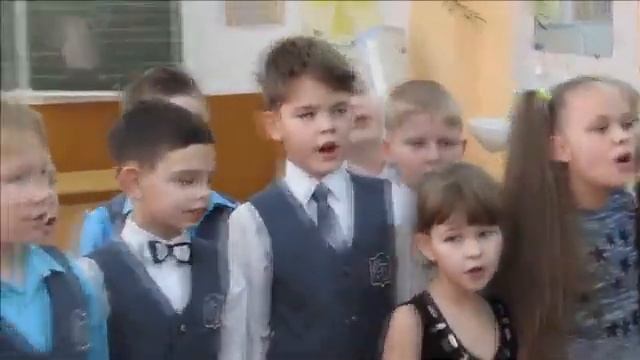 Праздник: "С Днем Мамы!" 2 Б класс МБОУ ПГО СОШ № 18, г Полевской, 2017 г смотреть онлайн