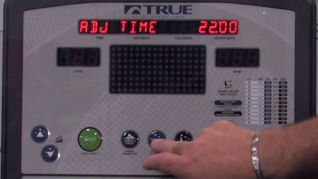 TRUE FITNESS Emerge Console смотреть онлайн