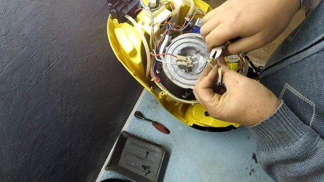 парогенератор керхер нет подачи пара.ремонт своими руками.[Mechanik Lilian] смотреть онлайн