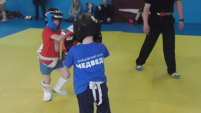 Астапенков Ваня-Хватик Артем смотреть онлайн