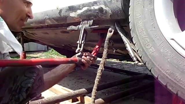 Рихтовка порога Самодельным споттером смотреть онлайн