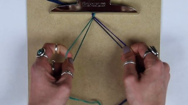 FISHTAIL BRAID TUTORIAL | Making Friendship Bracelets | For Beginners смотреть онлайн
