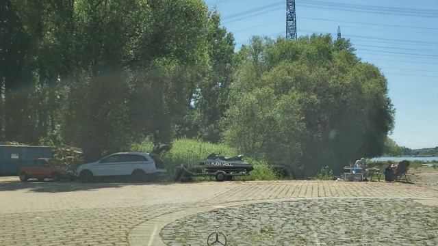 Как живут немцы, по каким дорогам ездят и какие дома себе строят. смотреть онлайн